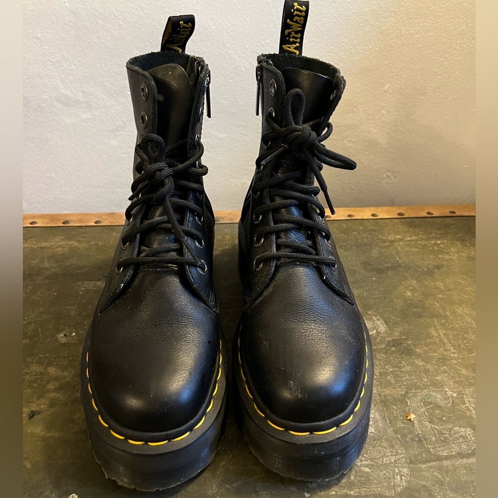 Doc marten Jadon platform boots size 7
